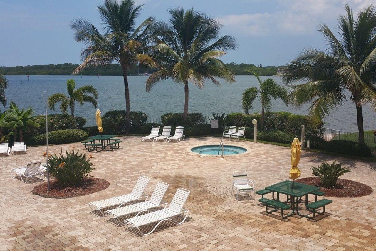 Boca Ciega Resort By Travel Resort Services Αγία Πετρούπολη Εξωτερικό φωτογραφία